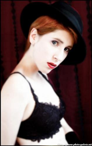 Jennifer ambiance cabaret