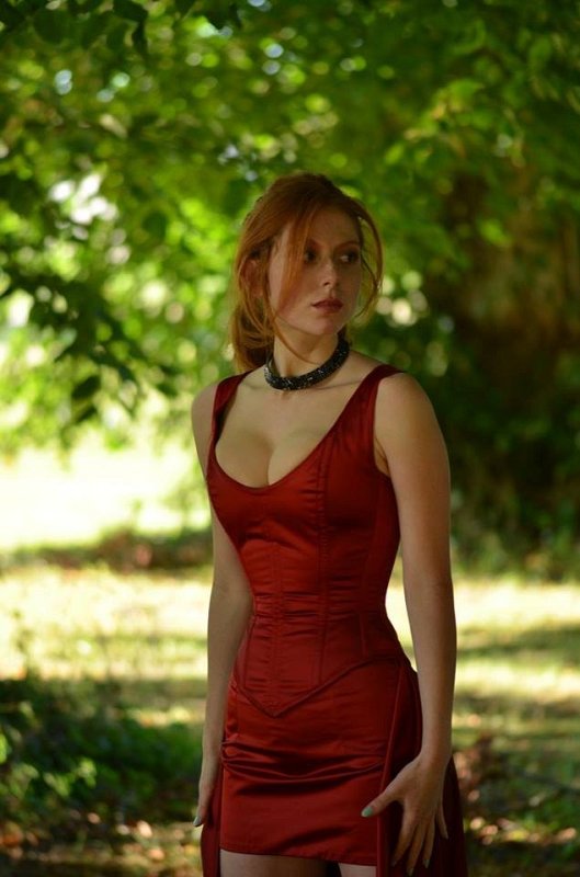 Aurore Barrault backstage shooting